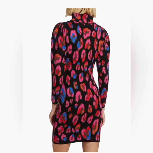 FARM RIO KNIT DRESS - NWOT XS but stretchy enou to fit a Small - Picture 3 of 11